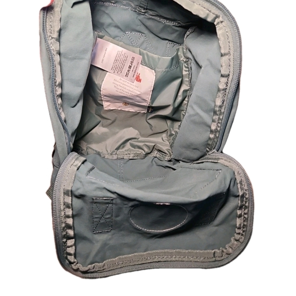 Fjallraven Kånken Unisex Green Outdoor Mini Backpack - Picture 6 of 14